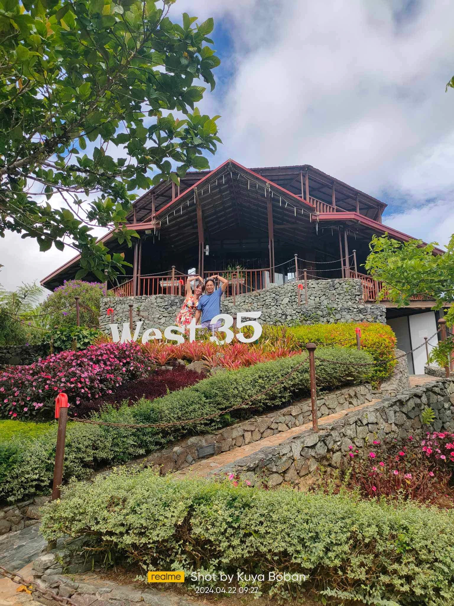 Happy tourists enjoying a scenic Cebu tour with Cebu Seesh Travel